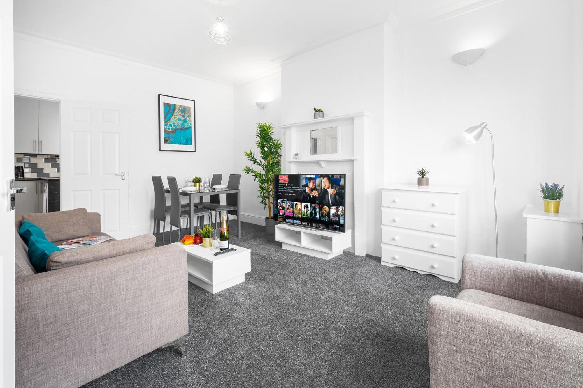 Harborne 2 Bedroom House - Parking - Smart Tv - Wifi - 62W Birmingham Ngoại thất bức ảnh